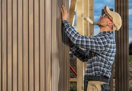 Best Engineered Wood Siding  in Happy Valley, OR